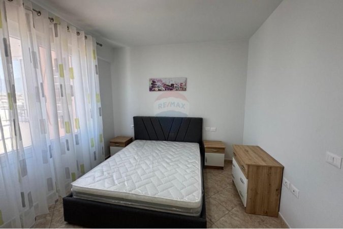 Shqiperi, jepet me qera apartament 1+1 Kati 8, 72 m² 550 € (kika 1)