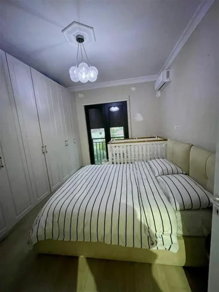 Tirane, shitet apartament 1+1+Ballkon Kati 2, 74 m² 150.000 € (Green City)