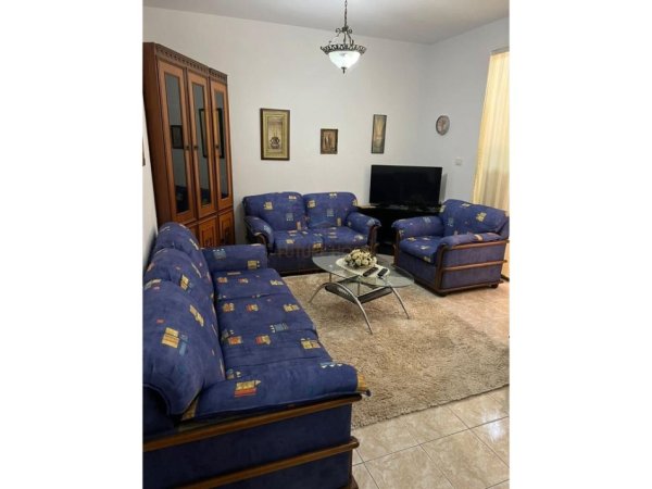 Tirane, jepet me qera apartament 1+1 Kati 6, 65 m² 500 € (Zogu i Zi)