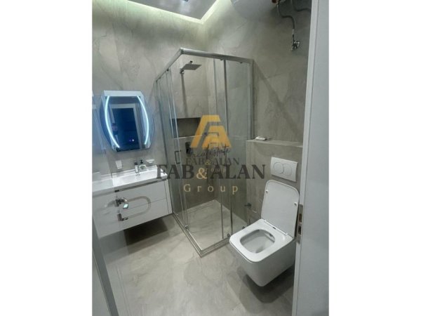 Tirane, jepet me qera apartament 2+1+2 Kati 5, 1.200 m² 1.200 € (9 kateshet)