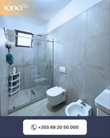 Golem, shitet apartament 1+1 Kati 3, 70 m² 90.000 € (Prane Miami 2)