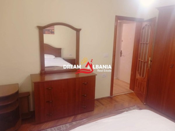 Tirane, jepet me qera apartament 1+1 Kati 3, 65 m² 550 € (Prane Rruges se Elbasanit)