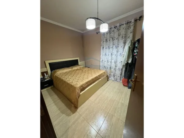 Shitet, Apartament 2+1, Fusha e Aviacionit, Tiranë