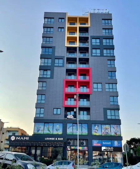 Tirane, jepet me qera apartament 1+1 Kati 9, 65 m² 65 € (Rr."Teodor Keko" , pallati Eglo)