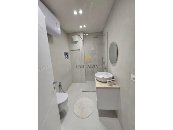 Durres, shitet apartament 2+1 Kati 3, 112 m² 365.000 € (Currila)