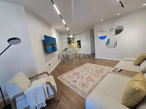 Durres, shitet apartament 2+1 Kati 3, 112 m² 365.000 € (Currila)