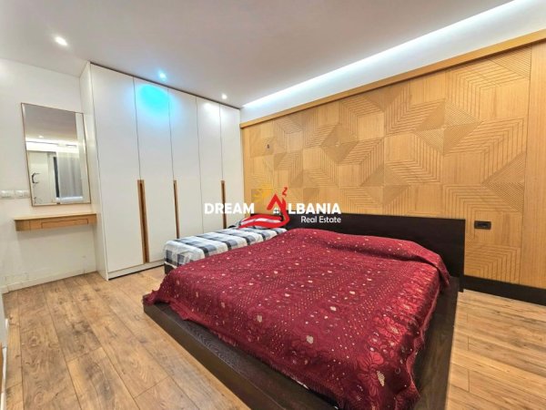 Tirane, jepet me qera apartament 1+1+Ballkon Kati 4, 70 m² 600 € (Ne Myslym Shyr)