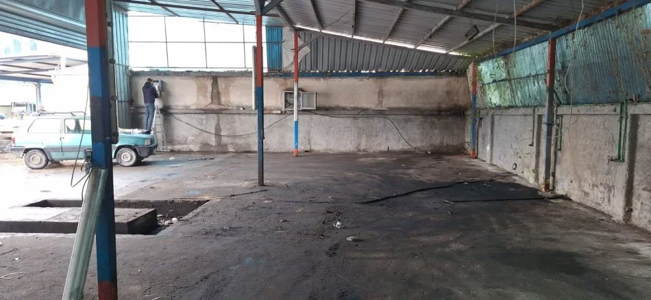 Tirane, jepet me qera magazine Kati 0, 780 m² 1.300 € (Vaqarr)