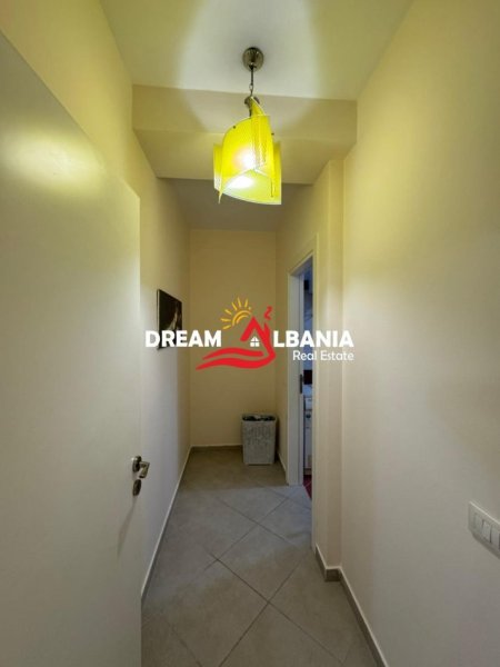 Tirane, jepet me qera apartament 2+1+Ballkon Kati 3, 85 m² 550 € (Tek Kodra e Diellit)