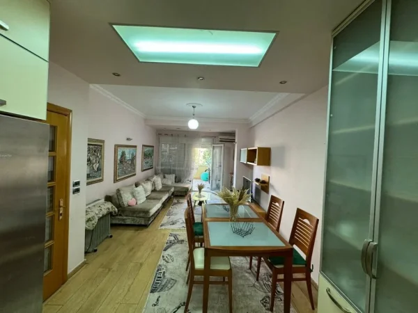 Tirane, shitet apartament 2+1+Aneks+Ballkon Kati 2, 152 m² 190.000 € (Don Bosko)