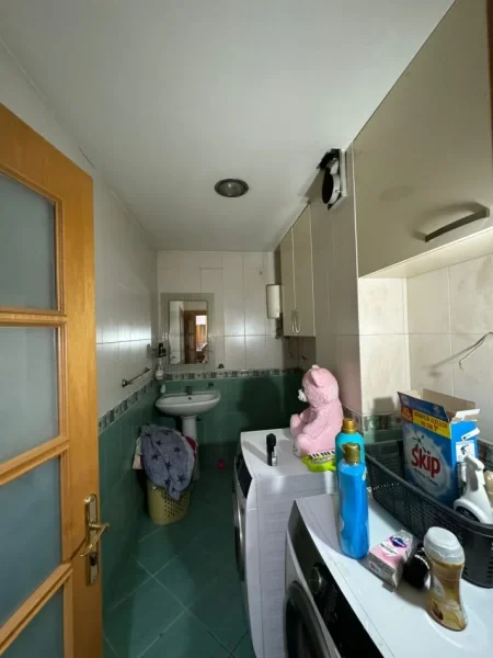 Tirane, shitet apartament 2+1+Aneks+Ballkon Kati 2, 152 m² 190.000 € (Don Bosko)