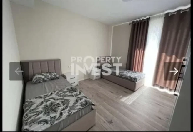 Tirane, ndarje qeraje Vile 2+1+Aneks+Ballkon Kati 3, 120 m² 150 € (Te fizika berthamore)