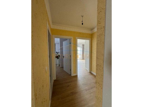 Tirane, shitet apartament 2+1 Kati 4, 144 m² 290.000 € 