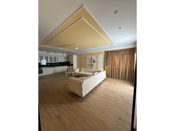 Tirane, shitet apartament 2+1 Kati 4, 144 m² 290.000 € 