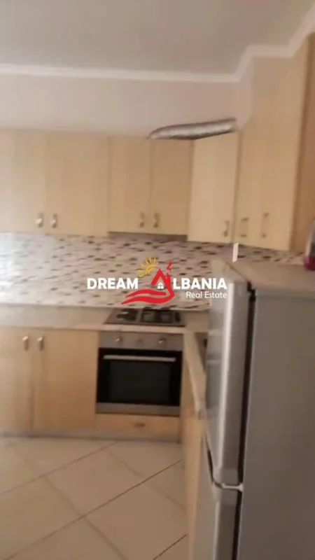 Tirane, jepet me qera apartament 2+1+Ballkon Kati 4, 120 m² 650 € (Ne Don Bosko, prane Kompleksit “Fiori Di Bosko")
