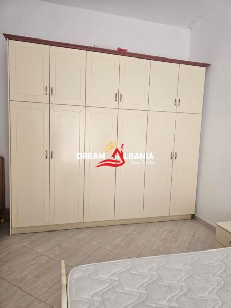Tirane, jepet me qera apartament 2+1+Ballkon Kati 7, 120 m² 650 € (Ne Fresk - ID 42215304)
