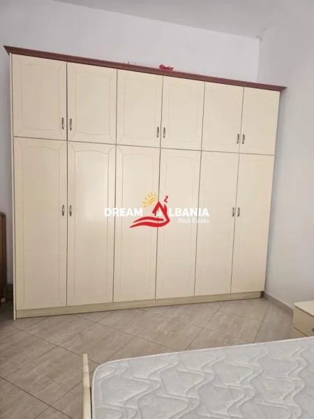 Tirane, jepet me qera apartament 2+1+Ballkon Kati 7, 120 m² 700 € (Ne Fresk - ID 42215304)