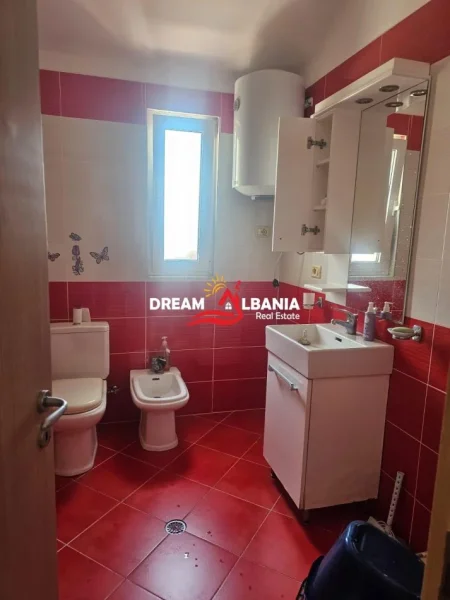 Tirane, jepet me qera apartament 2+1+Ballkon Kati 7, 120 m² 700 € (Ne Fresk - ID 42215304)