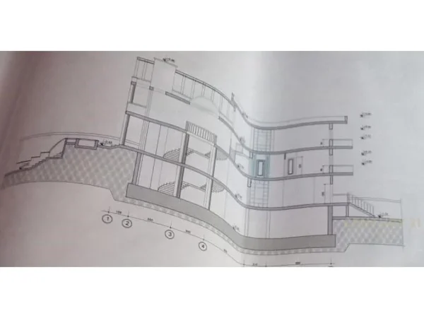 Tirane, jepet me qera Vile Kati 4, 1.137 m² 7.200 € (Rruga e Elbasanit)