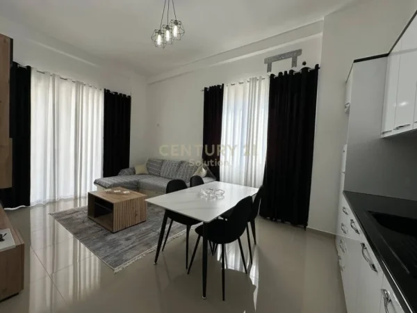 Tirane, jepet me qera apartament 2+1 Kati 3, 80 m² 500 € 