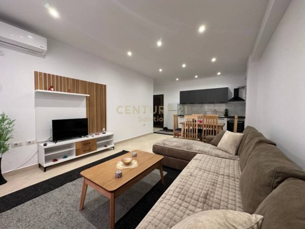 Tirane, jepet me qera apartament 2+1 Kati 6, 120 m² 550 € (Astir)