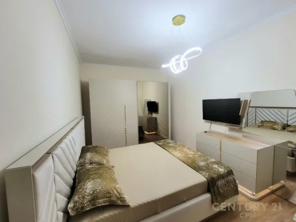 Tirane, jepet me qera apartament 2+1 Kati 5, 80 m² 1.200 € 