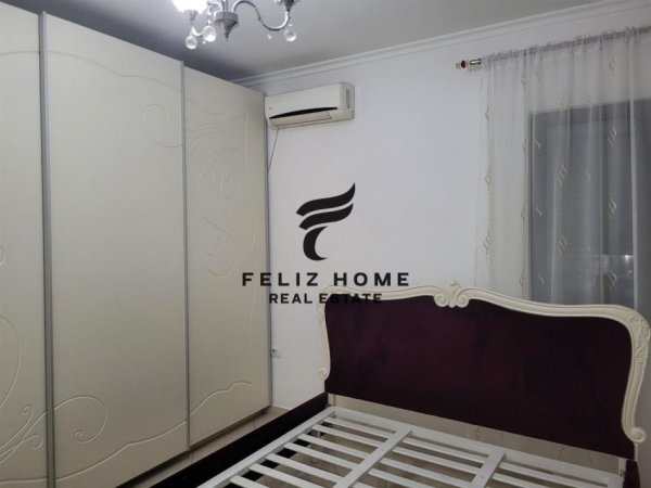 Tirane, jepet me qera apartament 3+1 Kati 2, 228 m² 600 € (TEG)