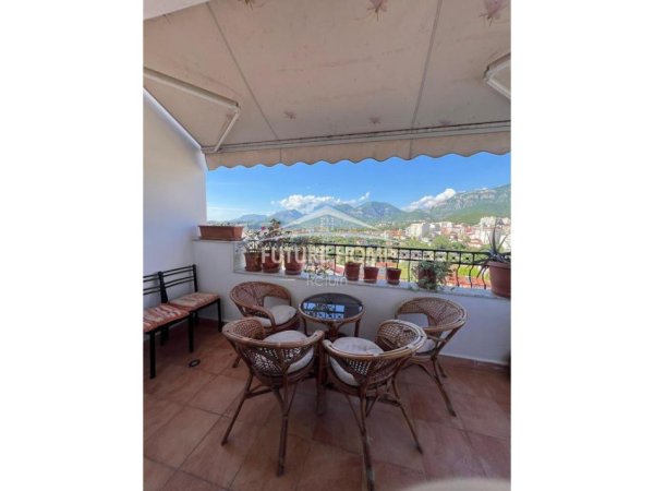 Tirane, shitet apartament 2+1+Ballkon Kati 7, 106 m² 168.000 € (Kinostudio)