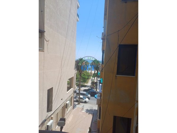 Durres, jepet me qera apartament 2+1+Ballkon Kati 3, 120 m² 600 € (vollga)