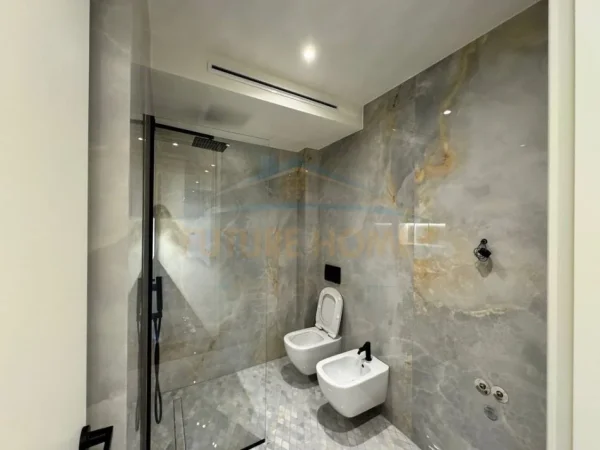 Vlore, shitet apartament 2+1 Kati 4, 85 m² 144.000 € (Vlore)