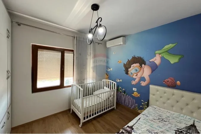 Tirane, jepet me qera apartament 2+1 Kati 7, 100 m² 600 € (Pallati me Shigjeta)