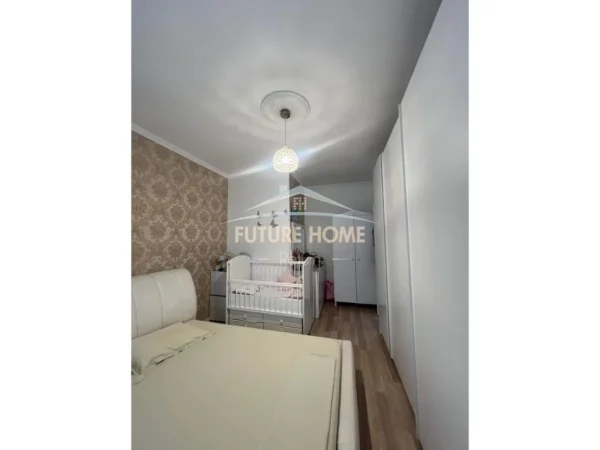 Tirane, shitet apartament 1+1+Ballkon Kati 2, 73 m² 105.000 € 