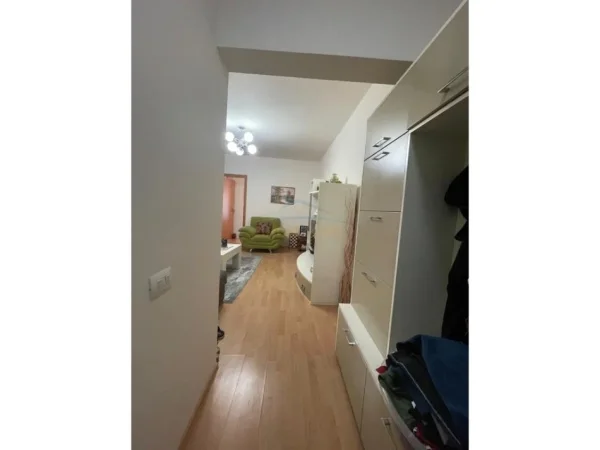 Tirane, shitet apartament 2+1 Kati 10, 84 m² 190.000 € (Komuna e Parisit)