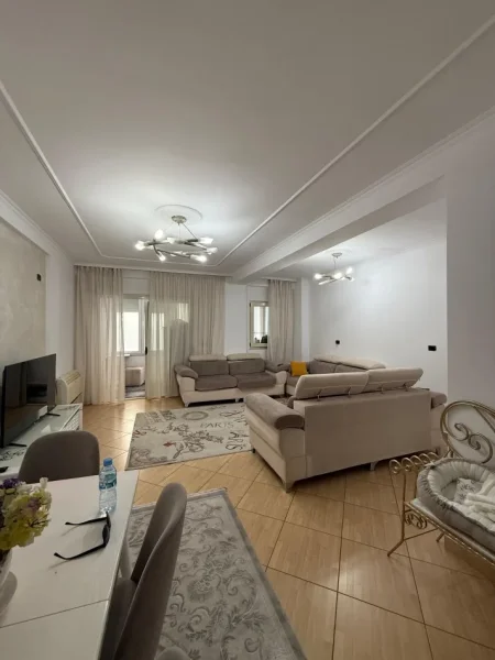 Tirane, shitet apartament 3+1+Ballkon , 120 m² 230.000 € (Selitë, Rruga Isuf Elezi, Selitë, Njësia Bashkiake Nr. 5, Tirana, Tirana Municipality, Tirana County, Central Albania, 1020, Albania)