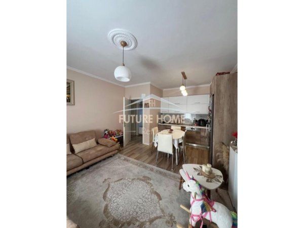 Tirane, shitet apartament 1+1 Kati 2, 66 m² 105.000 € (Rruga &quot;Shefqet Kuka&quot;)
