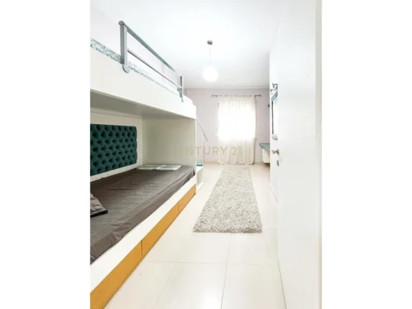 Durres, shes apartament 2+1+Ballkon Kati 2, 114 m² 248.000 € (Gjiri i Lalzit)