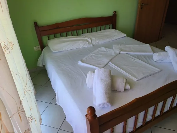 Radhime - Orikum, jepet me qera apartament 1+1+Aneks+Ballkon Kati 2, 40 € (Vlorë)