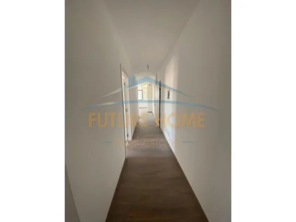 Tirane, shitet apartament 3+1 Kati 10, 128 m² 19.266.000 € 
