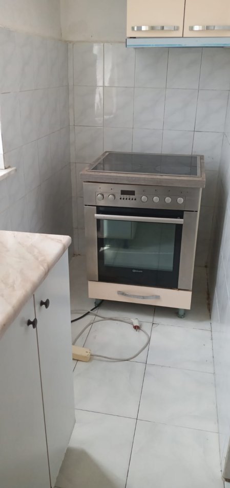 Tirane, jepet me qera apartament 3+1 Kati 5, 90 m² 450 € (Rruga Siri Kodra)