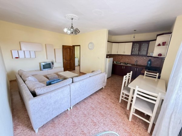 Tirane, shes apartament 1+1+Ballkon Kati 5, 53 m² 85.000 € (rruga myslym keta)