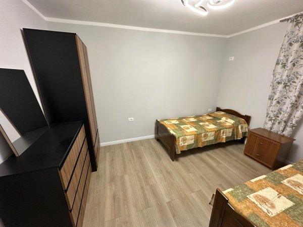 Tirane, jepet me qera apartament 2+1 Kati 5, 70 m² 60.000 lekë (Rruga e Elbasanit)