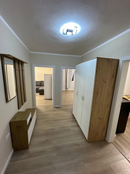 Tirane, jepet me qera apartament 2+1 Kati 5, 70 m² 60.000 lekë (Rruga e Elbasanit)