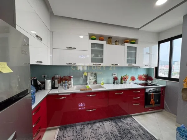 Tirane, shes apartament 2+1 Kati 9, 102 m² 170.000 € 