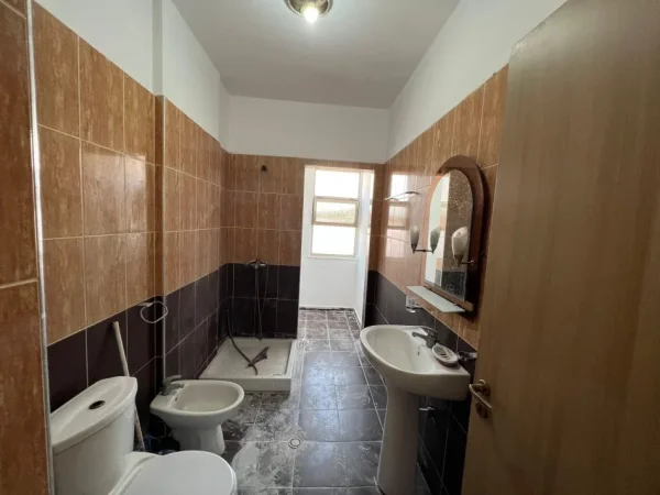 Tirane, shitet apartament 2+1 Kati 9, 110 m² 149.000 € (Rruga teodor keko)