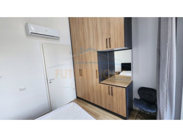 Tirane, shitet apartament 1+1 Kati 0, 150.000 € (Kompleksi Kontakt (Magnet) 21 Dhjetori)