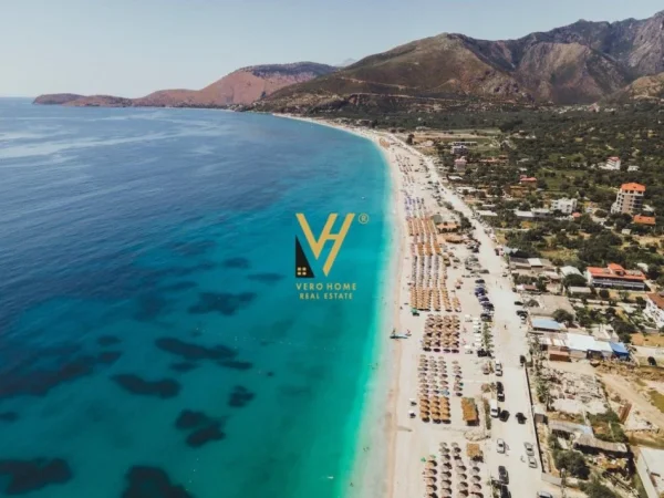 Borsh, shitet toke , 965 m² 251.000 € (BORSH)