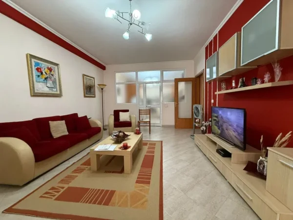 Tirane, shitet apartament 1+1 Kati 4, 98 m² 159.000 € 