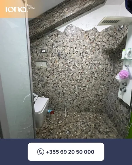 Golem,papafingo (penthouse) me pamje nga deti, 260 m², 360.000 € (50 m larg detit)