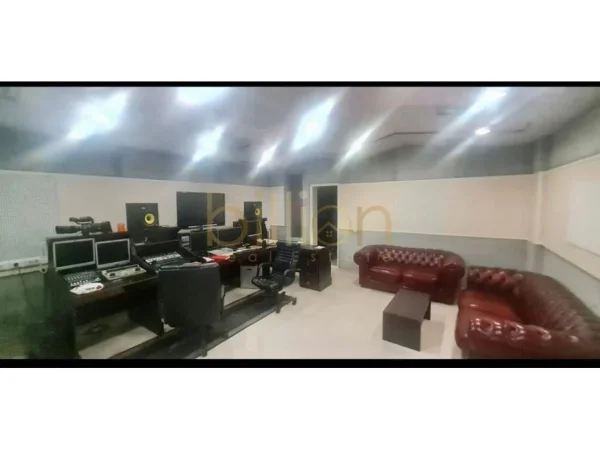 Tirane, shitet , 142 m² 350.000 € (Selite)