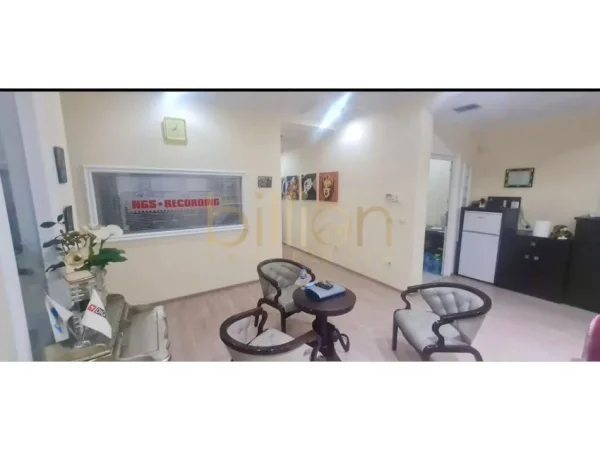 Tirane, shitet , 142 m² 350.000 € (Selite)